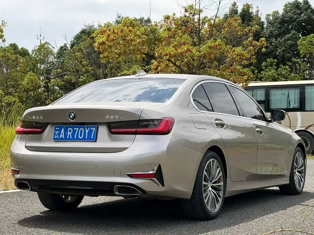 BMW 3 Series 2020 325Li Launch Edition купить на сайте DeffCars