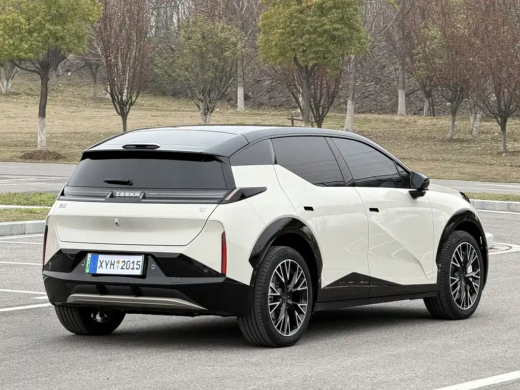 Jikrypton X 2023 rear-wheel drive YOU version 4 seats купить на сайте DeffCars