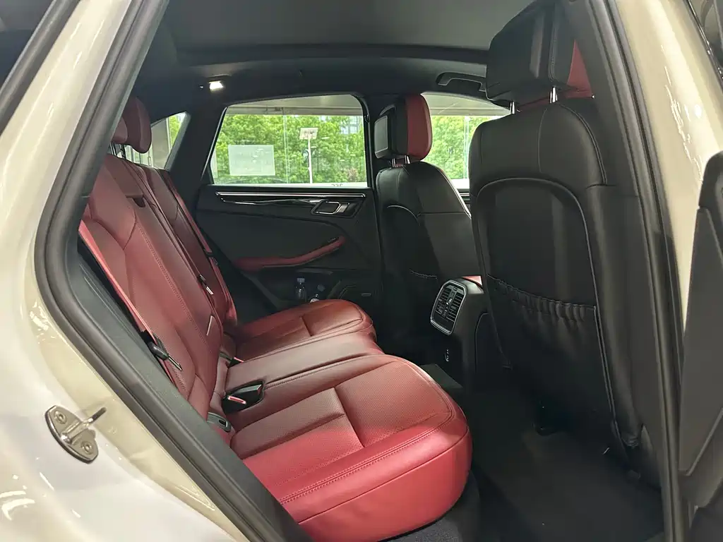 Macan 2024 Macan S 2.9T купить на сайте DeffCars