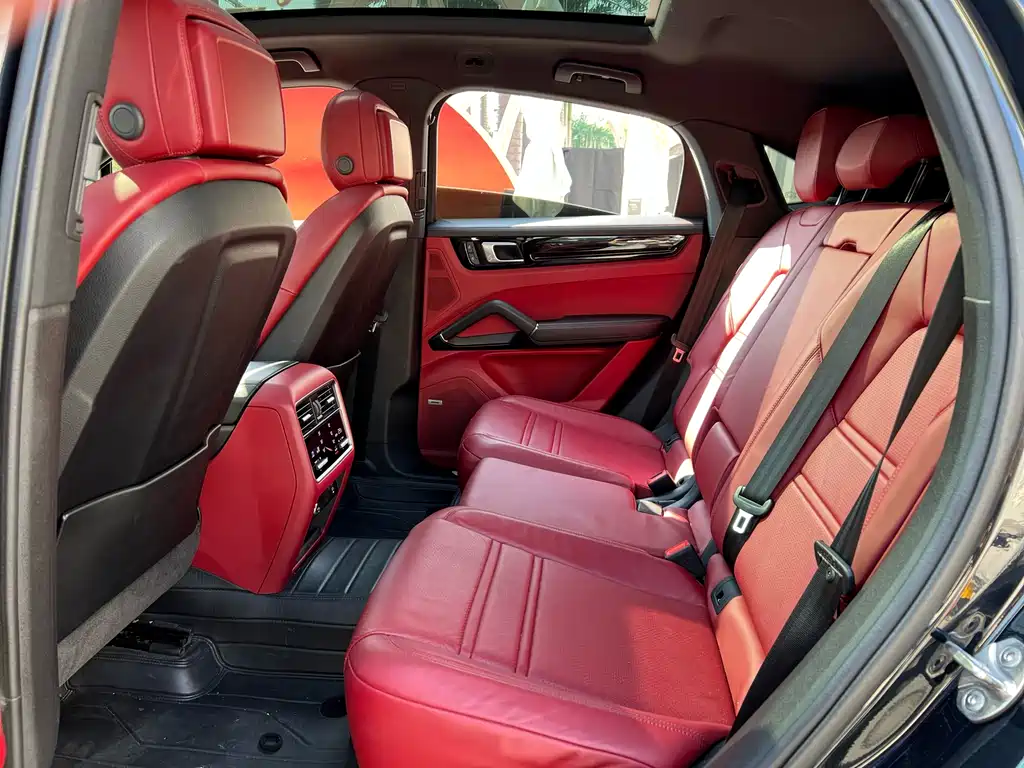 Cayenne 2020 Cayenne S Coupé 2.9T купить на сайте DeffCars