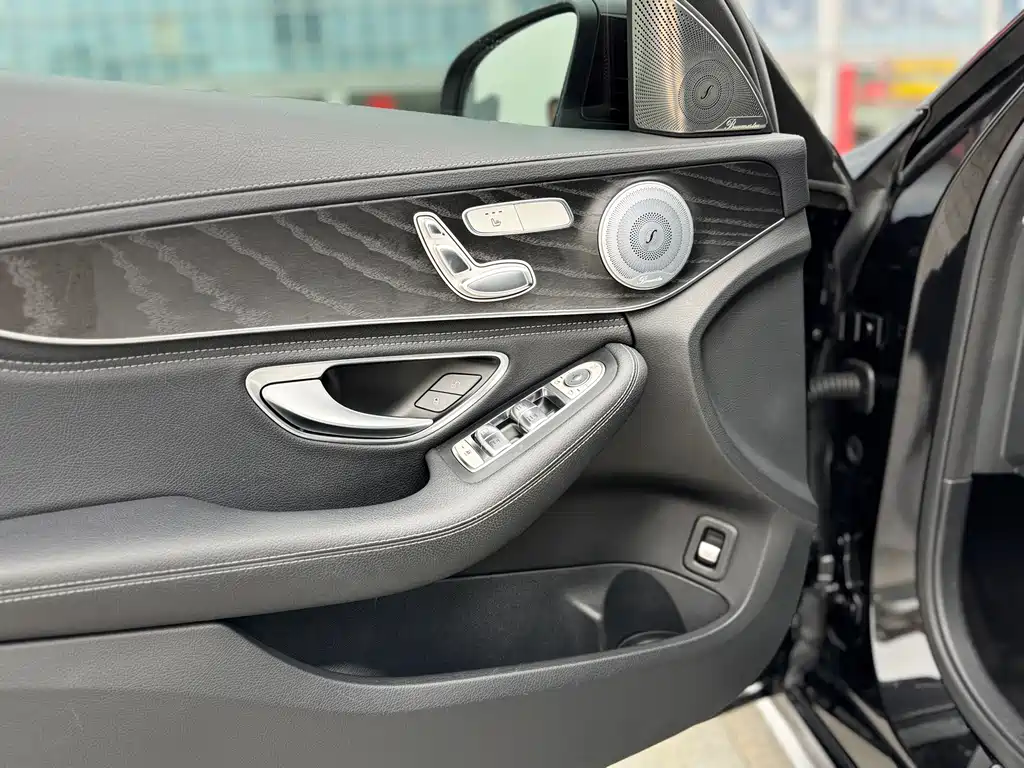 Mercedes-Benz C-Class 2018 C 200 L Sports Edition купить на сайте DeffCars