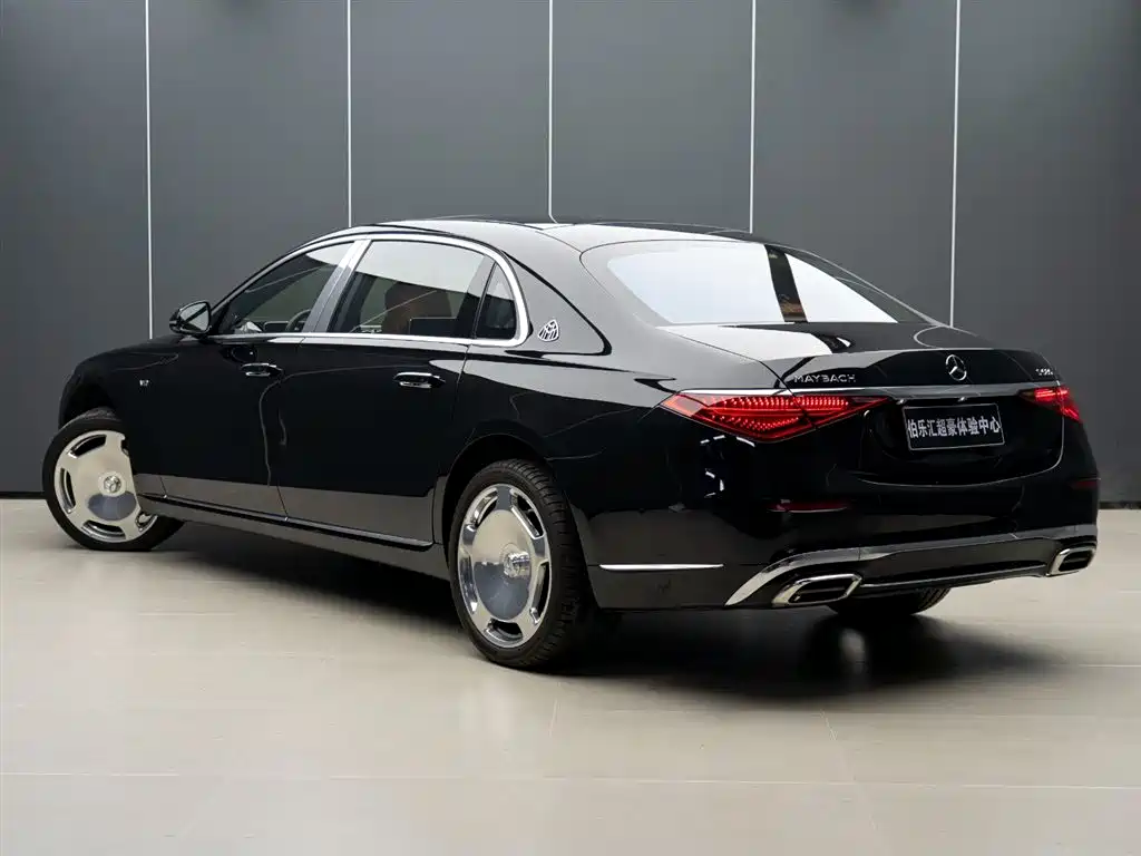 Maybach S-Class 2023 S 680 4MATIC купить на сайте DeffCars