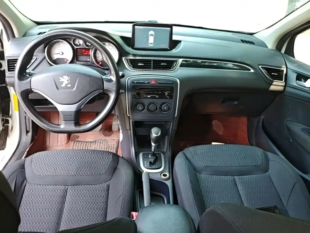 Peugeot 308 2013 1.6L Automatic Premium Edition купить на сайте DeffCars