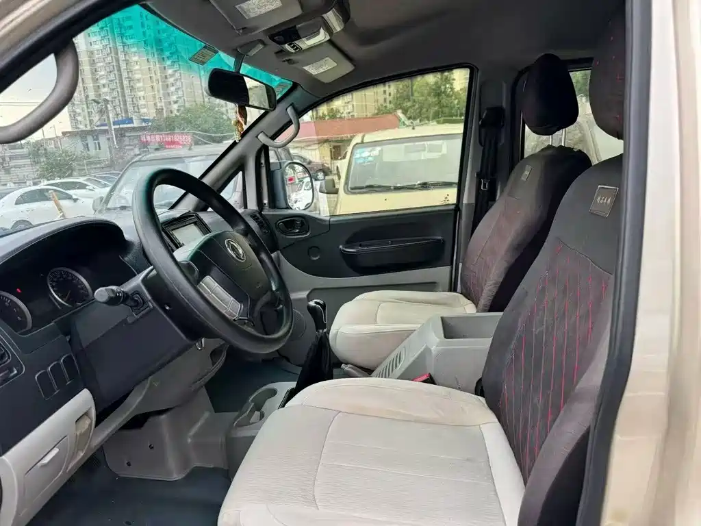 Lingzhi 2017 M3L 1.6L 7-seat comfort model купить на сайте DeffCars