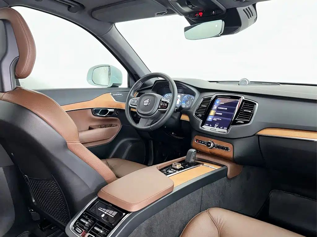 Volvo XC90 2021 B6 Zhiyi Luxury Edition 7 seats купить на сайте DeffCars