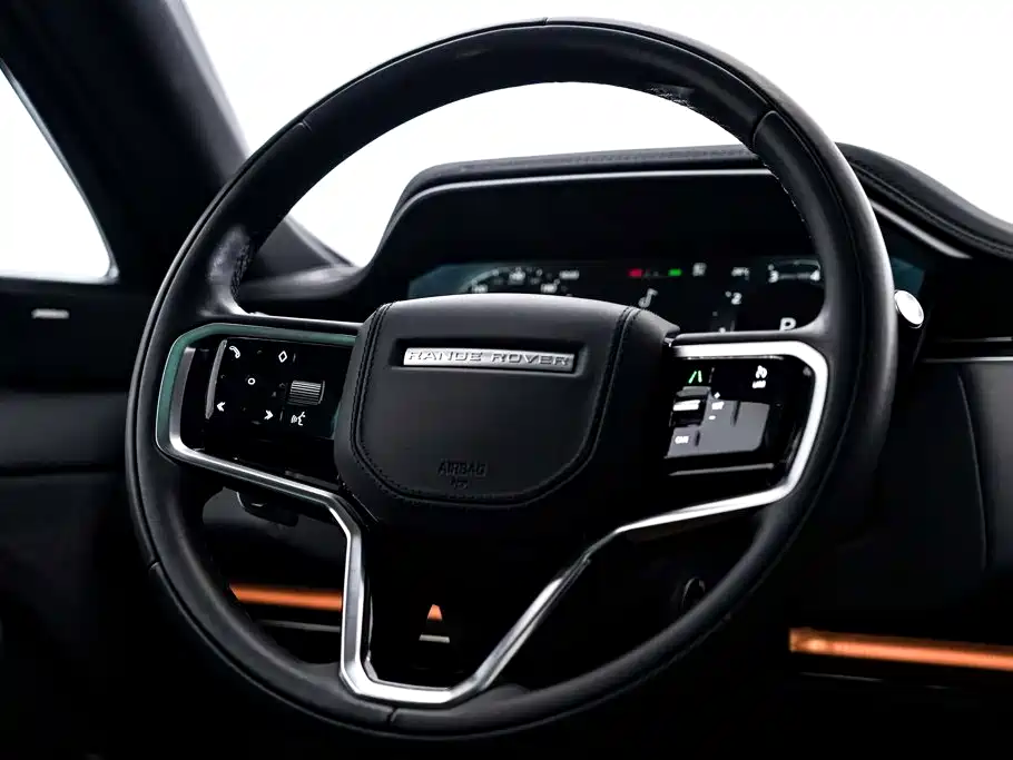 Range Rover Sport 2023 360PS S купить на сайте DeffCars