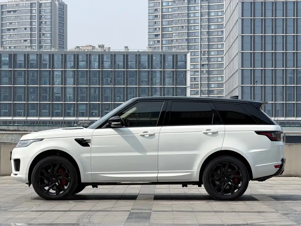 Range Rover Sport 2020 3.0 L6 HSE DYNAMIC купить на сайте DeffCars
