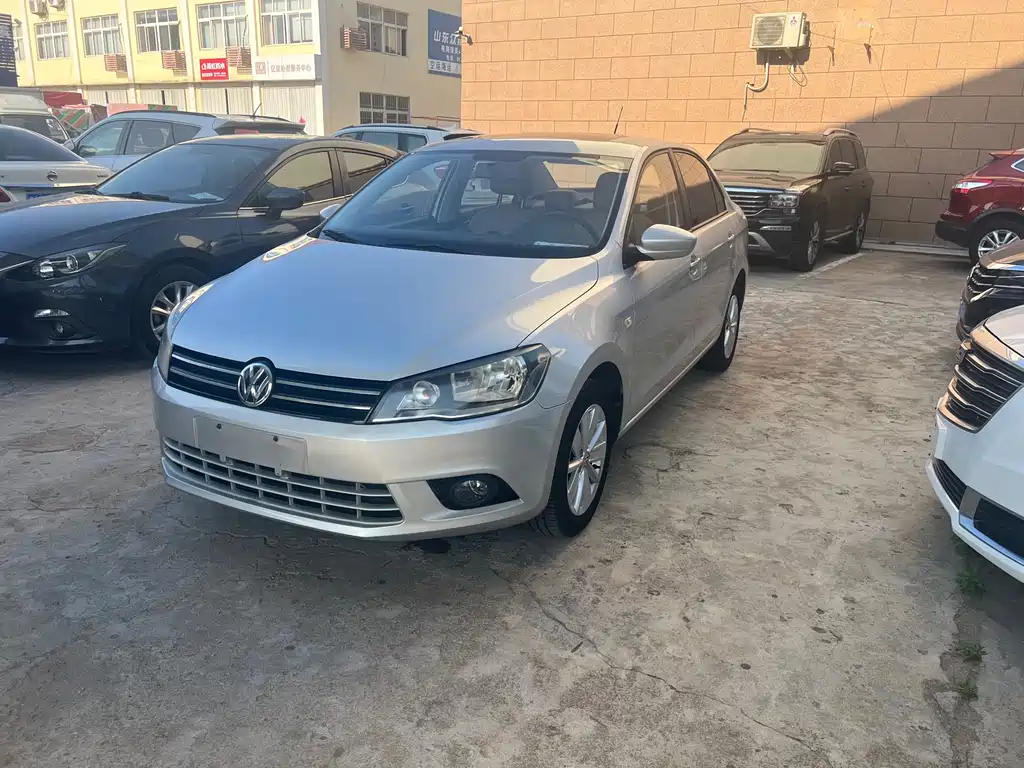 Jetta 2015 1.4L manual comfort model купить на сайте DeffCars