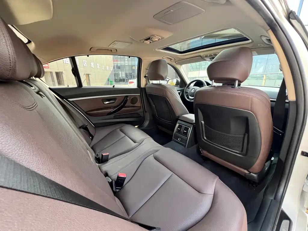 BMW 3 Series 2018 320Li Leading Luxury Package купить на сайте DeffCars