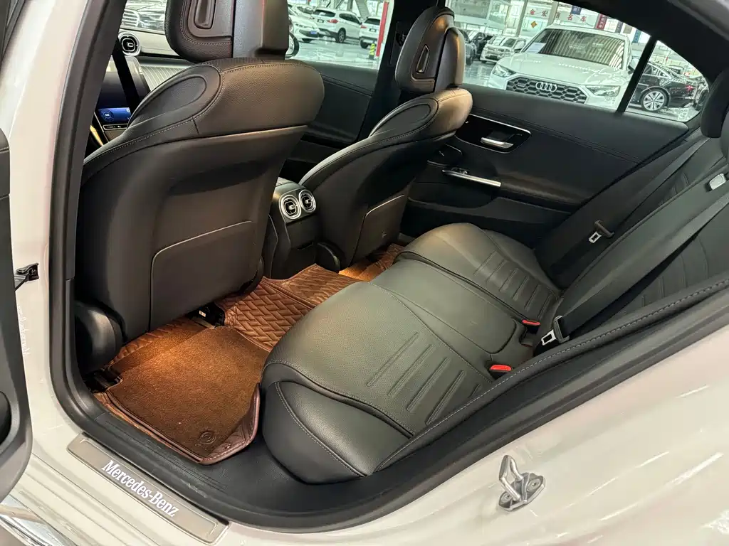 Mercedes-Benz C-Class 2024 C 260 L Sports Edition купить на сайте DeffCars