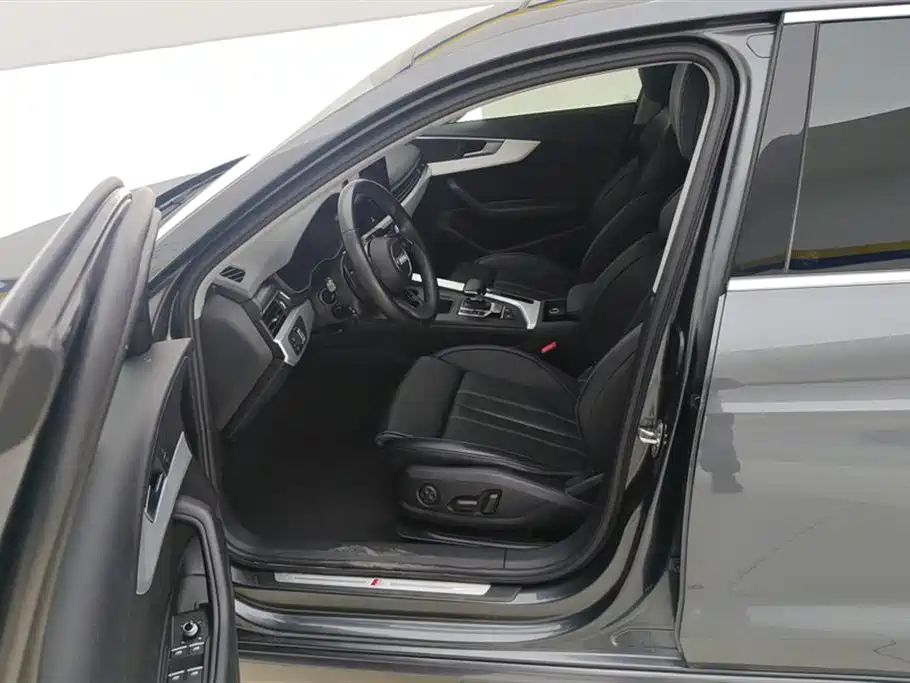 Audi A4L 2022 40 TFSI Fashionable and Dynamic купить на сайте DeffCars
