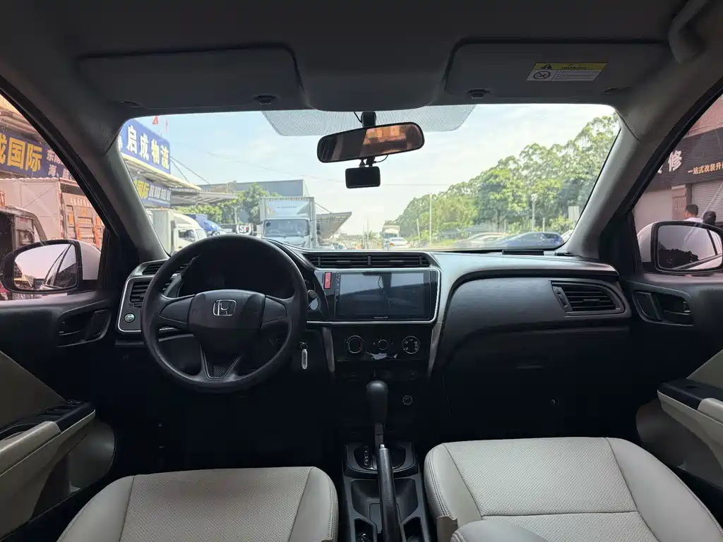 Fengfan 2017 1.5L CVT Comfort Edition купить на сайте DeffCars