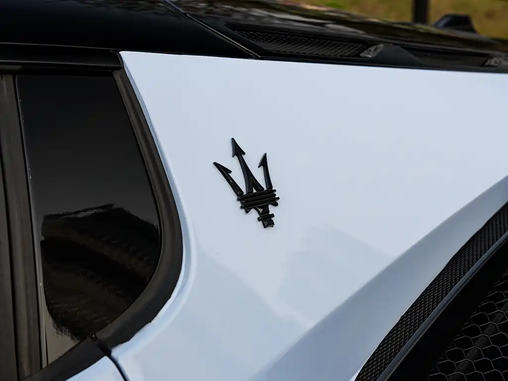 Maserati MC20 2020 3.0T Standard Edition купить на сайте DeffCars