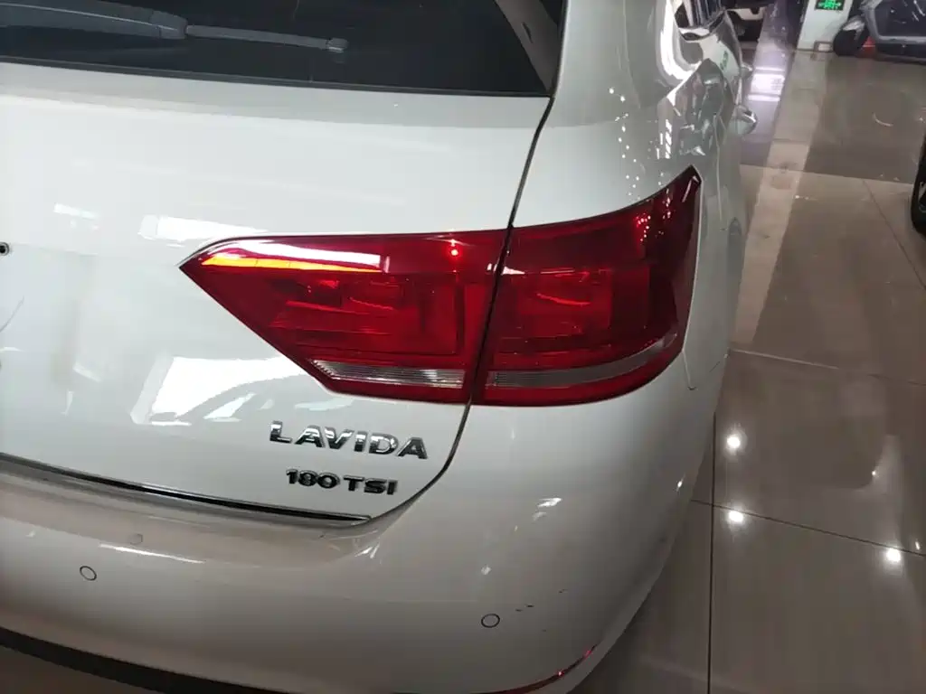 Langxing 2017 180TSI DSG Comfort Edition купить на сайте DeffCars