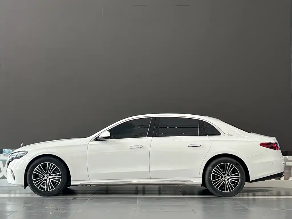 Mercedes-Benz E-Class 2024 E 260 L купить на сайте DeffCars
