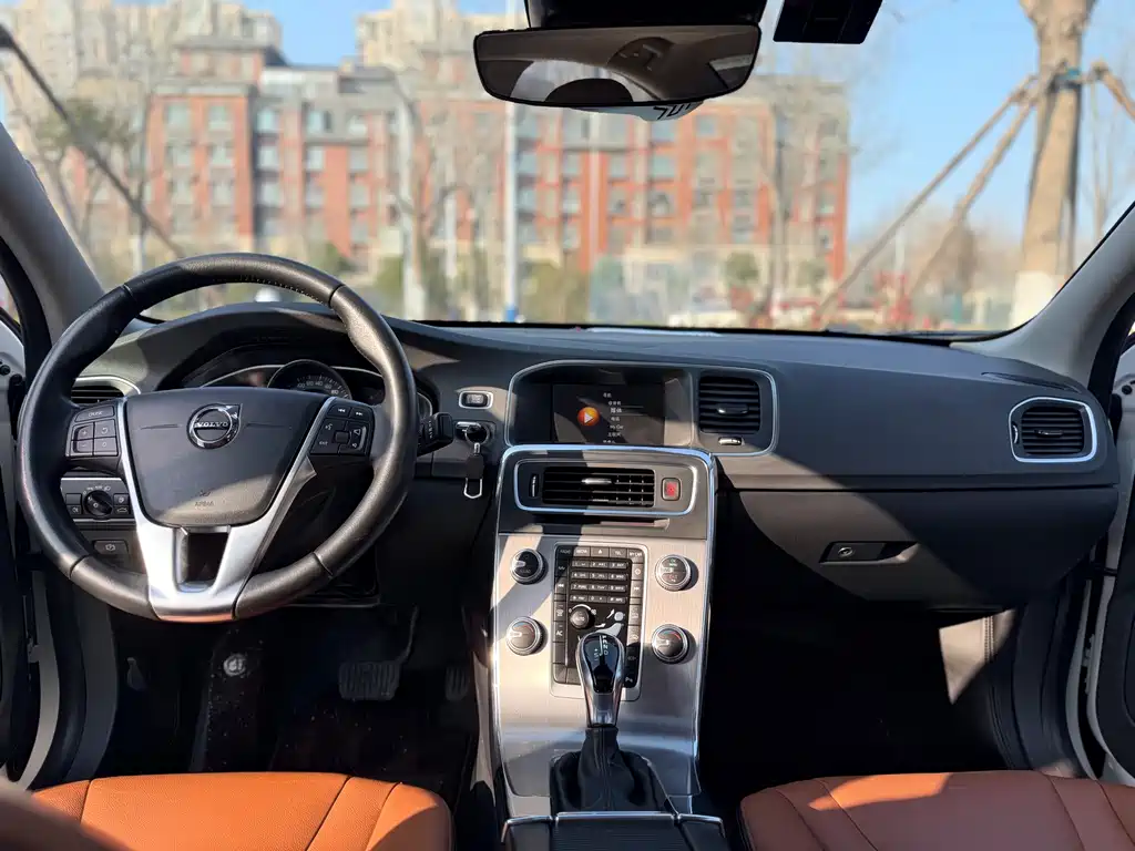 Volvo S60 2019 S60L facelift T5 Smart Advanced Edition купить на сайте DeffCars