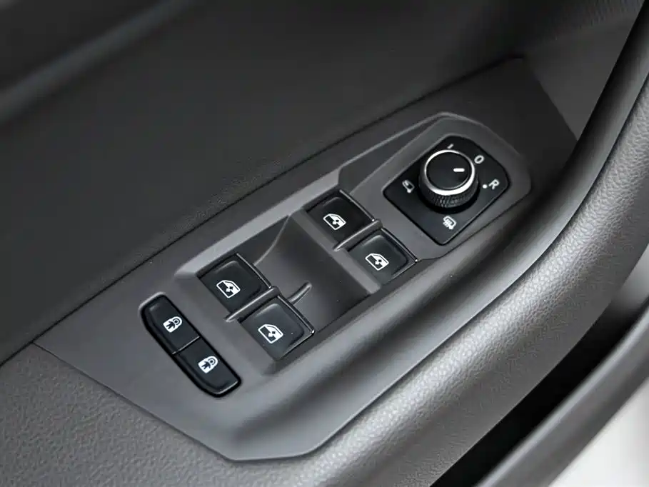 Touareg 2021 3.0TSI Ruixiang Edition Classic Sports Package купить на сайте DeffCars