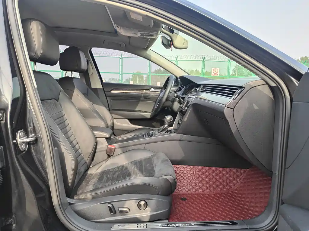 Magotan 2017 330TSI DSG luxury model купить на сайте DeffCars