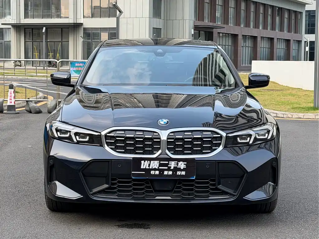 BMW 3 Series 2024 325Li M Sports Package купить на сайте DeffCars