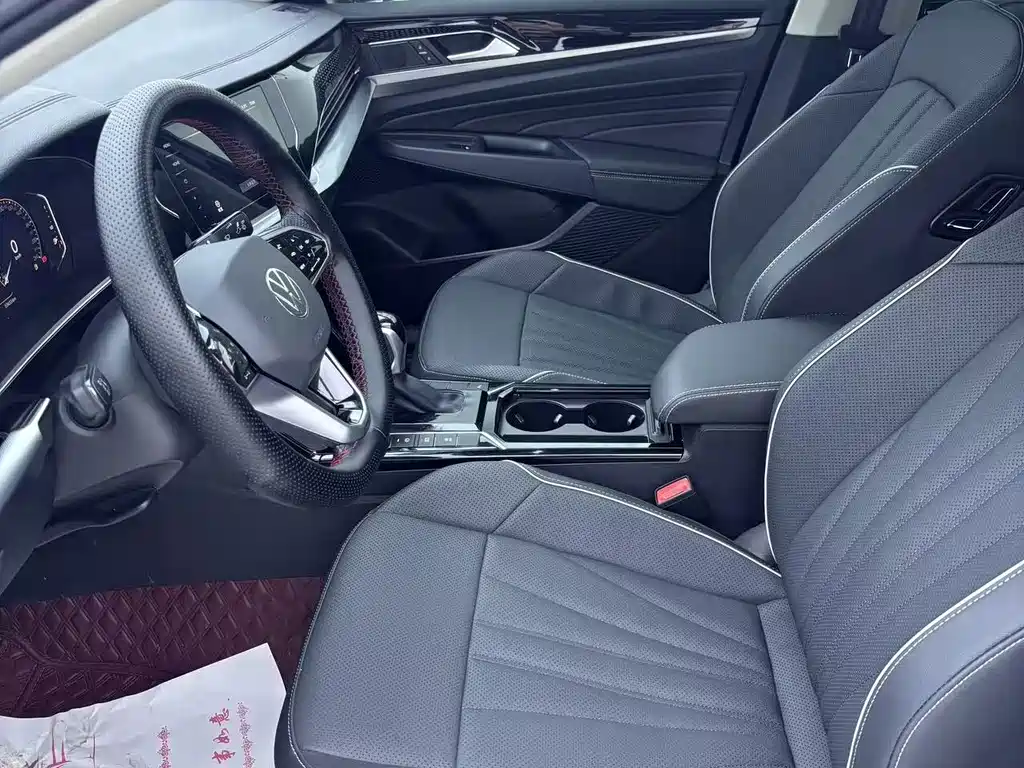 Passat 2024 330TSI Elite Edition купить на сайте DeffCars