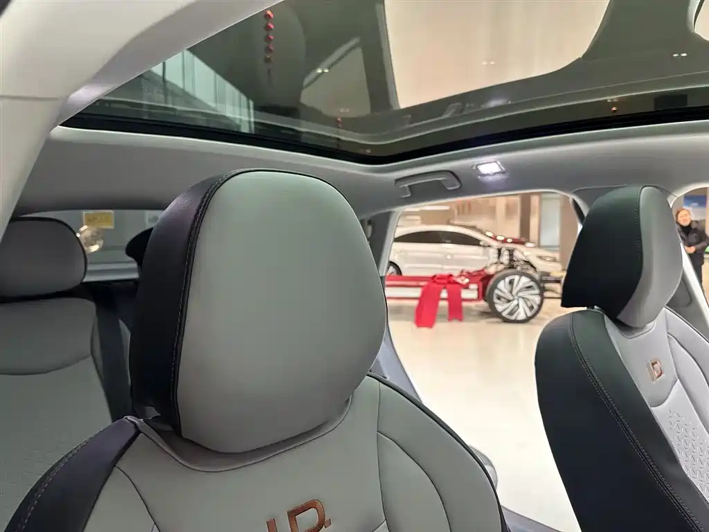 Volkswagen ID.7 VIZZION 2024 AIR купить на сайте DeffCars