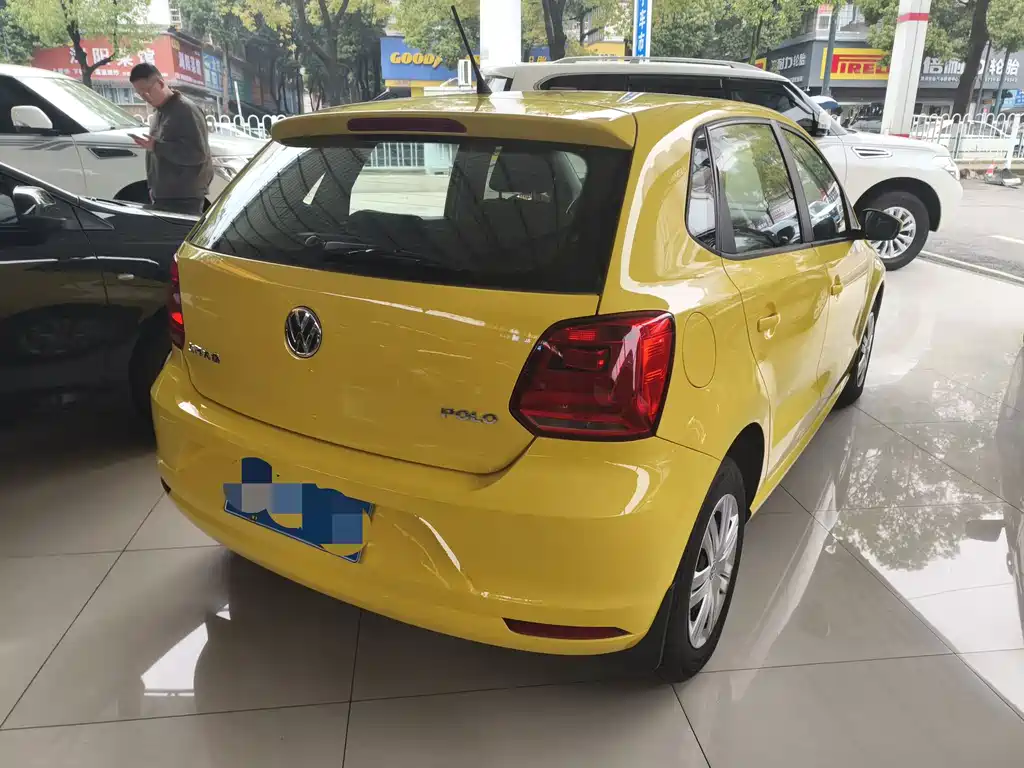 Polo 2016 1.4L automatic fashion model купить на сайте DeffCars