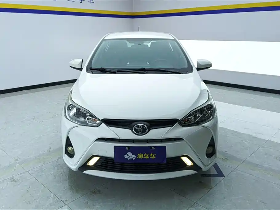 YARiS L 2017 1.5E CVT Charming Edition купить на сайте DeffCars