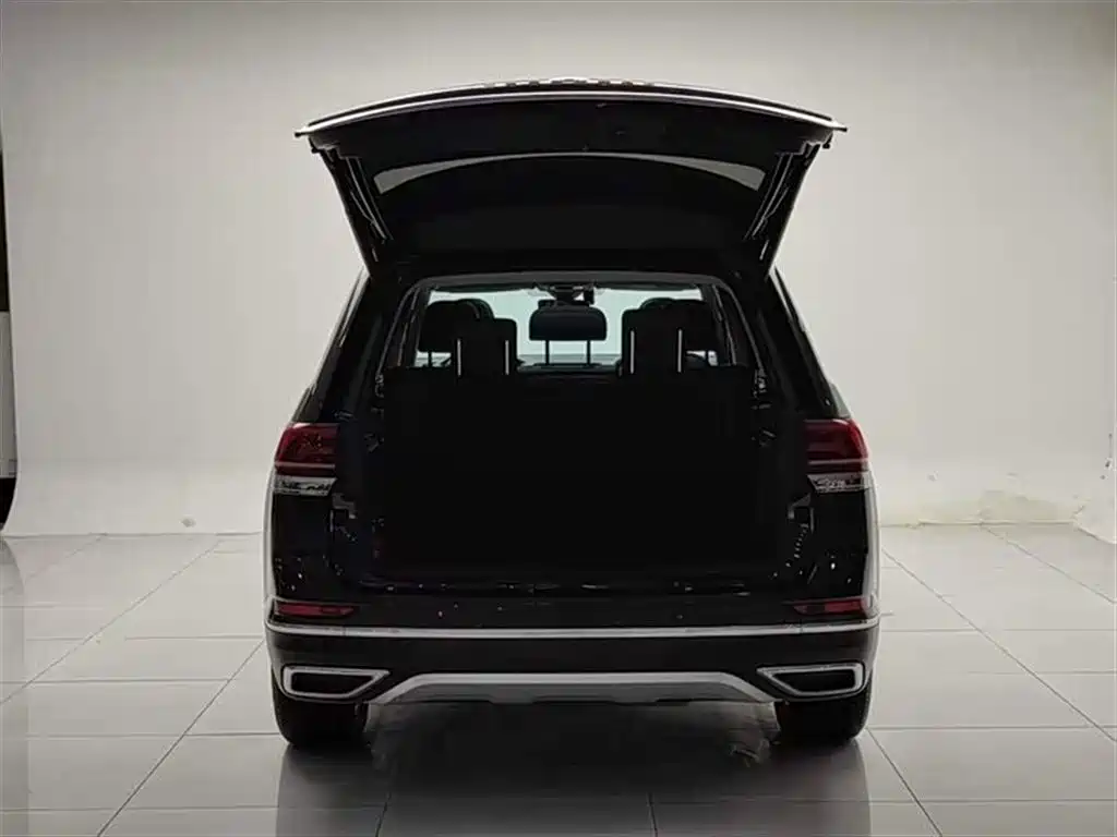 Touron 2022 380TSI four-wheel drive luxury version купить на сайте DeffCars