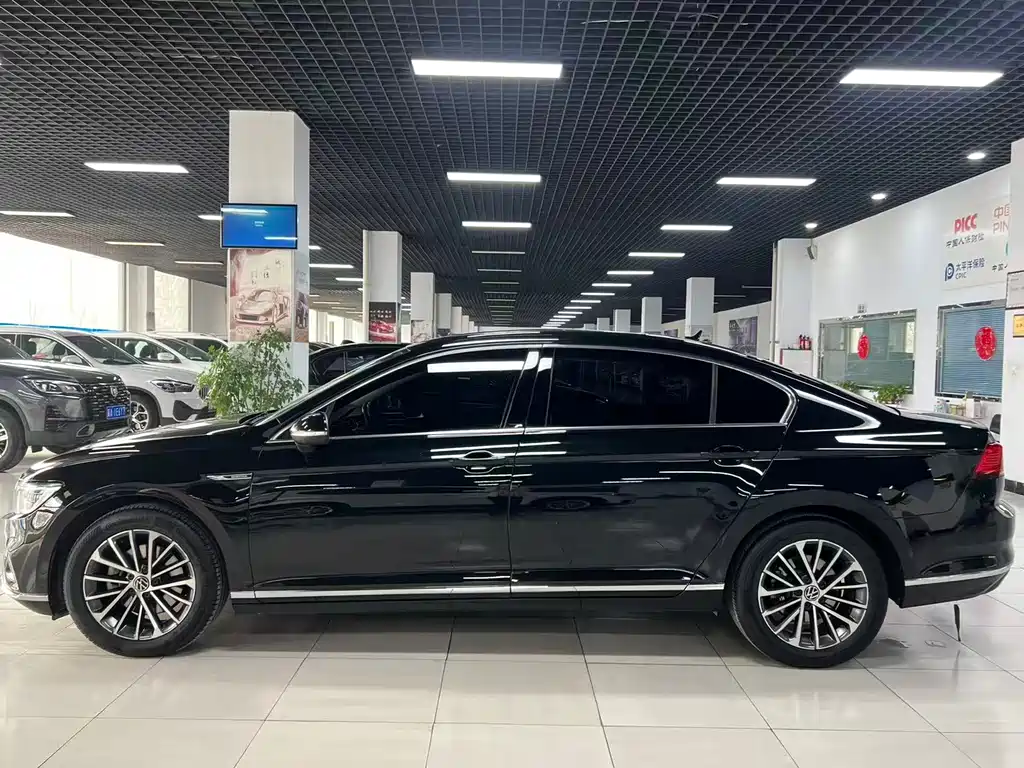 Magotan 2020 330TSI DSG luxury model купить на сайте DeffCars