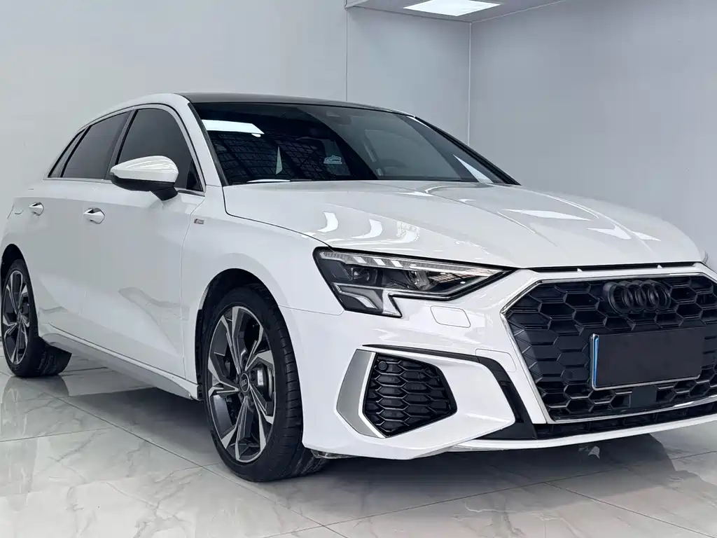 Audi A3 2021 Sportback 35 TFSI luxury sports model купить на сайте DeffCars