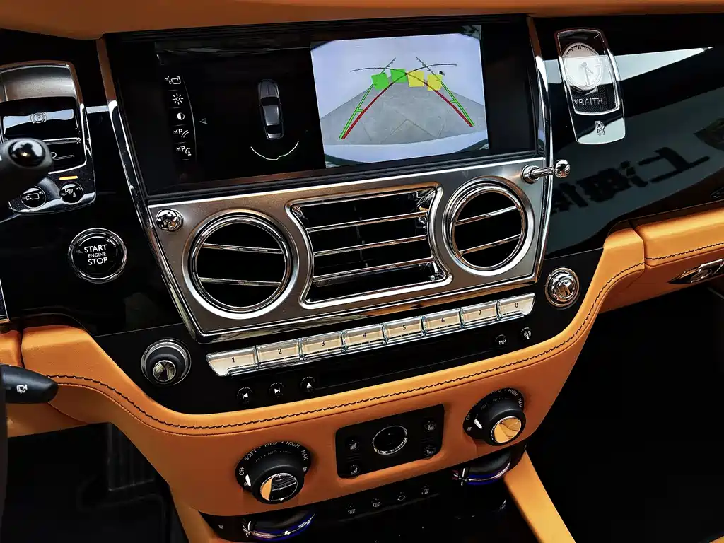 Phantom 2018 6.6T standard model купить на сайте DeffCars