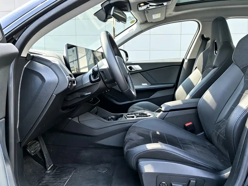 BMW 2 Series 2025 225L M Sports Night Package купить на сайте DeffCars