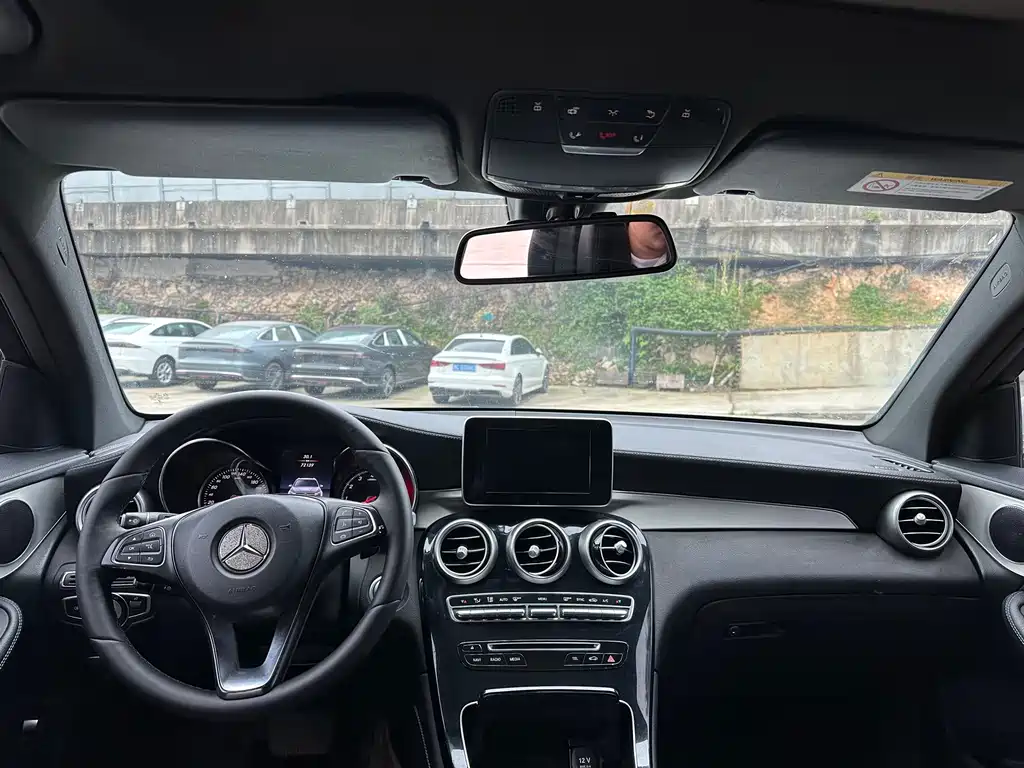 Mercedes-Benz GLC 2019 GLC 200 L 4MATIC купить на сайте DeffCars