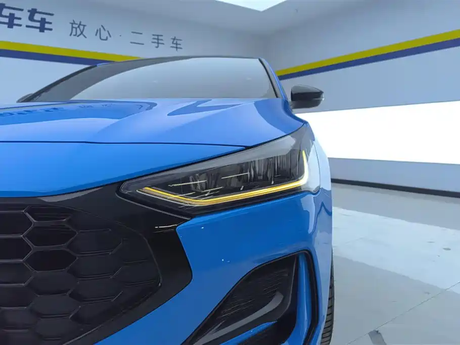 Focus 2022 Sedan EcoBoost 180 Automatic ST Line купить на сайте DeffCars
