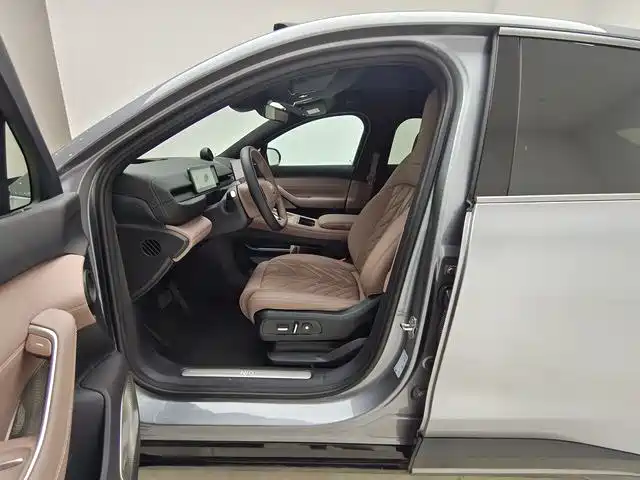NIO EC6 2025 model 75kWh купить на сайте DeffCars