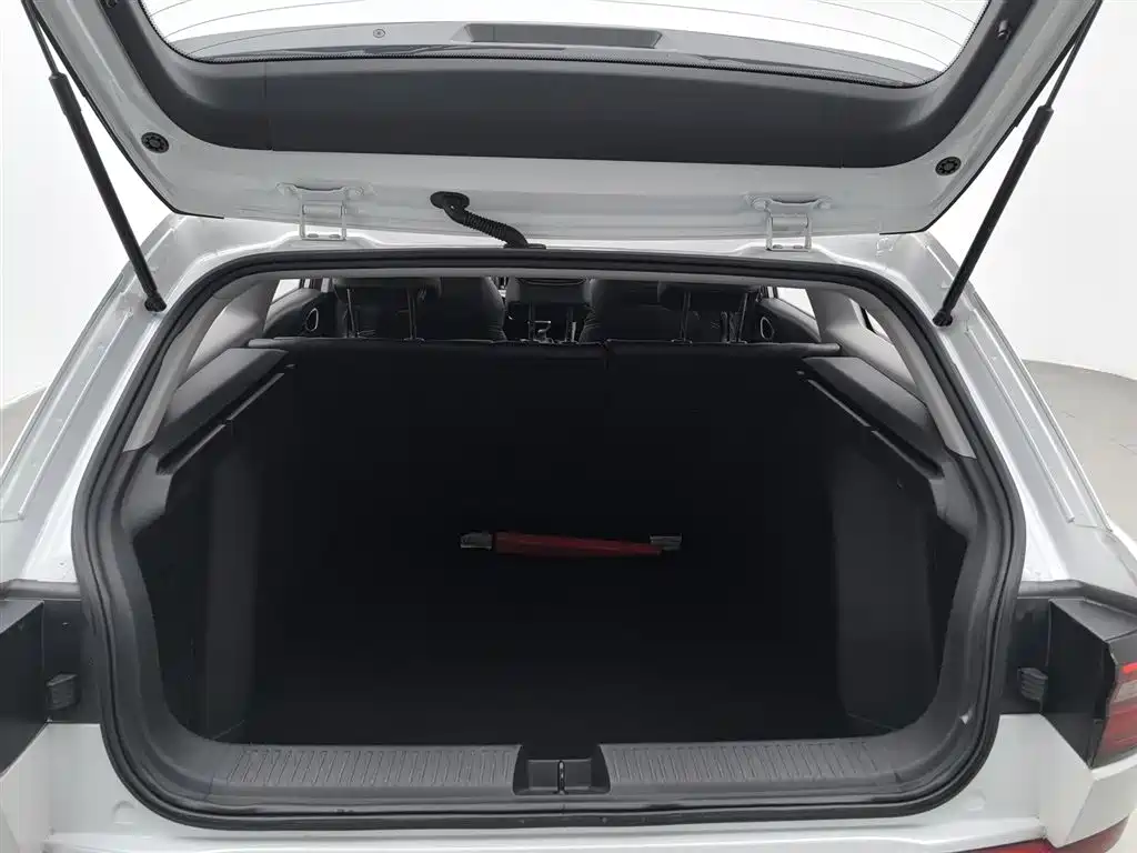 Baojun Valli 2021 1.5T Yili Ranch CVT luxury model купить на сайте DeffCars