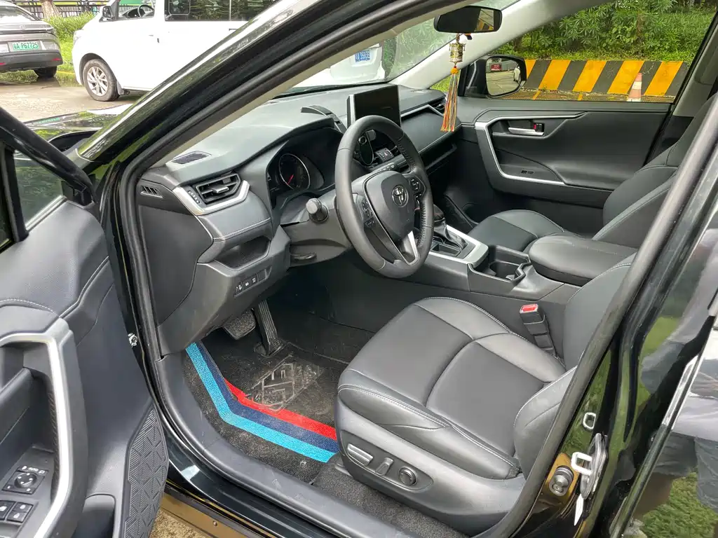 Wilanda 2022 2.0L CVT two-wheel drive luxury PLUS version купить на сайте DeffCars