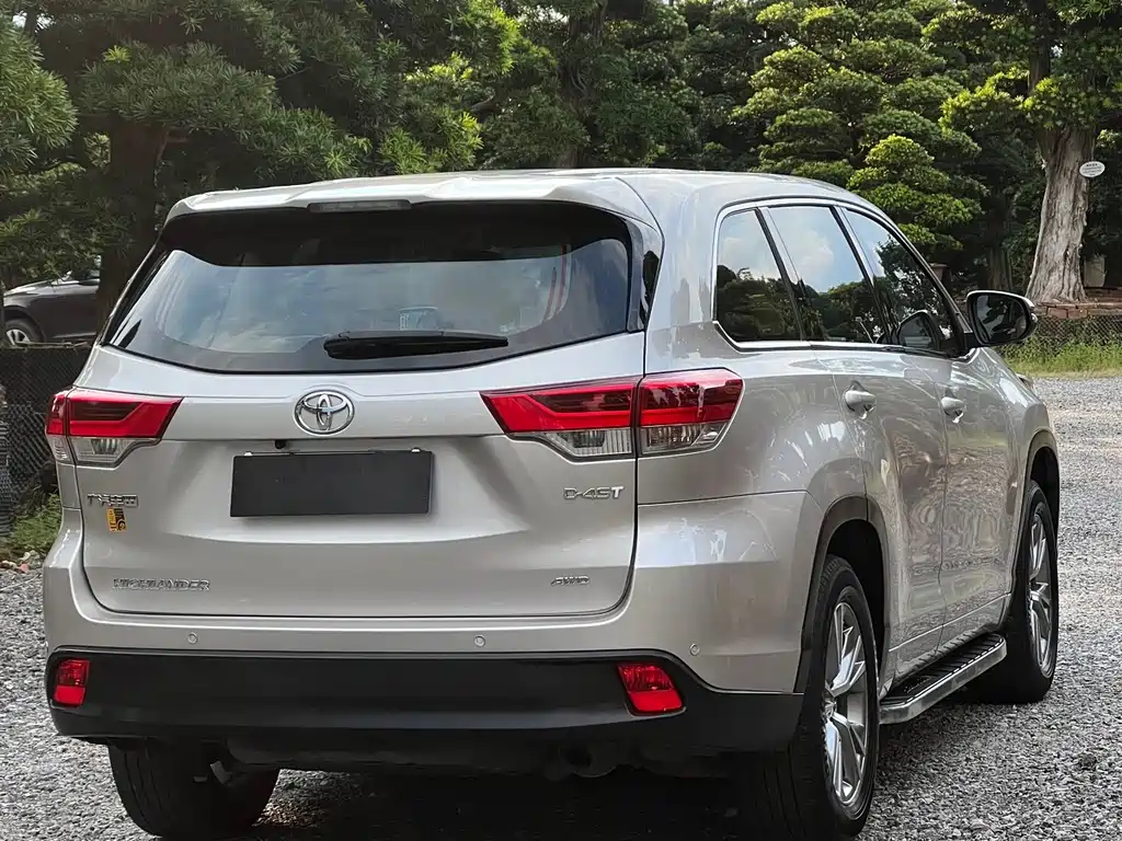 Highlander 2018 2.0T four-wheel drive elite version, 7 seats, National VI купить на сайте DeffCars