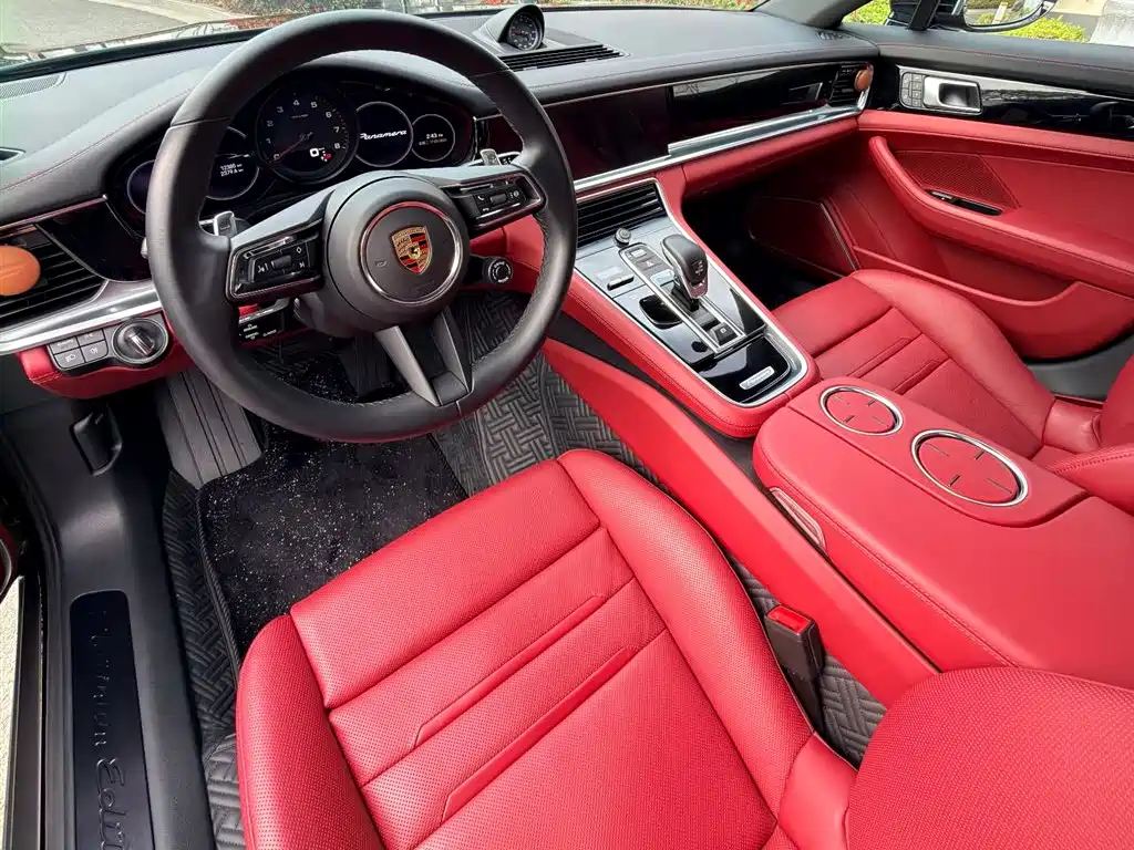 Panamera 2023 Panamera 2.9T Platinum Edition купить на сайте DeffCars