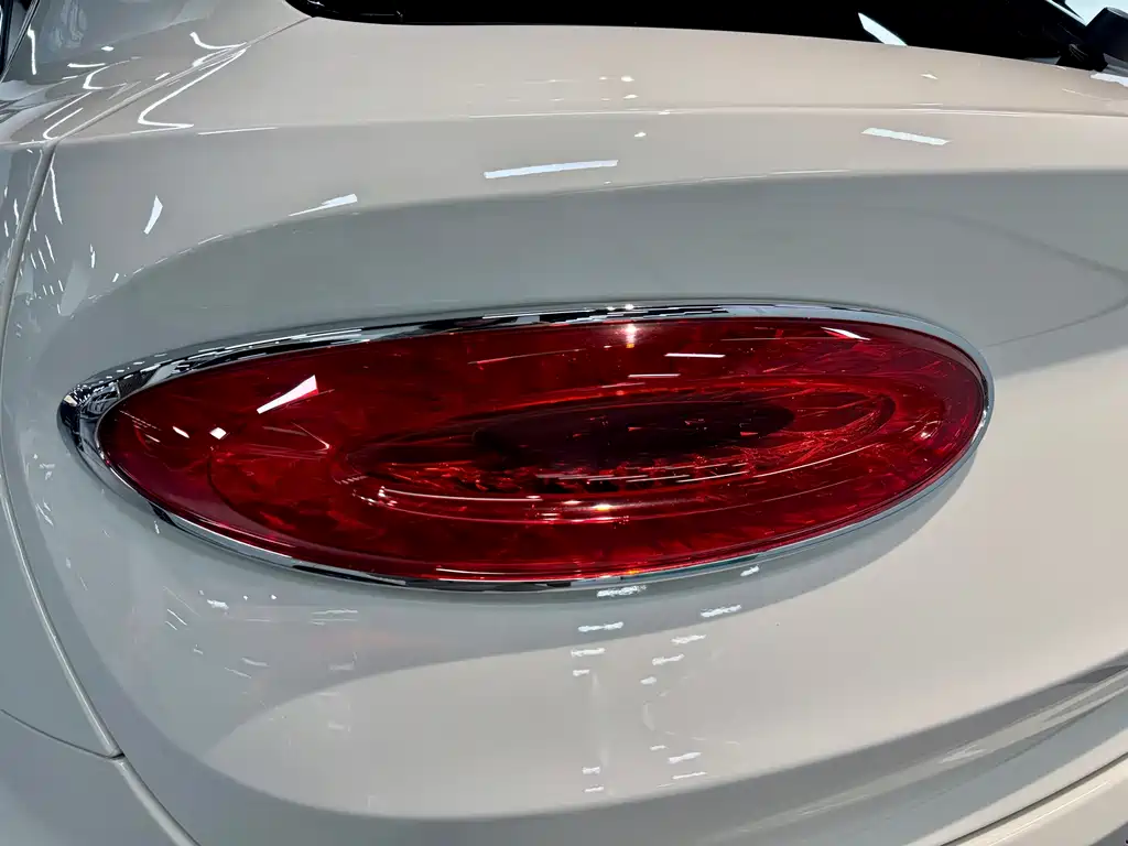 Bentayga 2022 4.0T V8 купить на сайте DeffCars