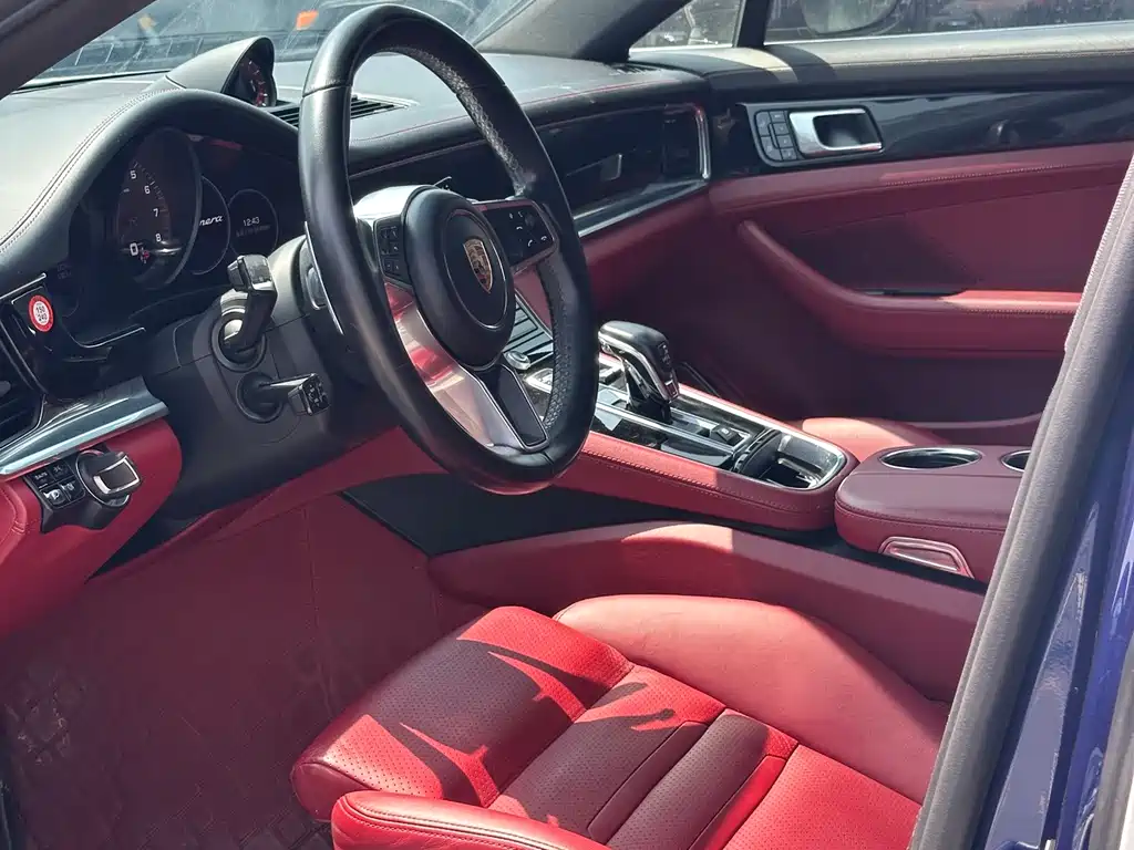 Panamera 2020 Panamera 10th Anniversary Edition 2.9T купить на сайте DeffCars