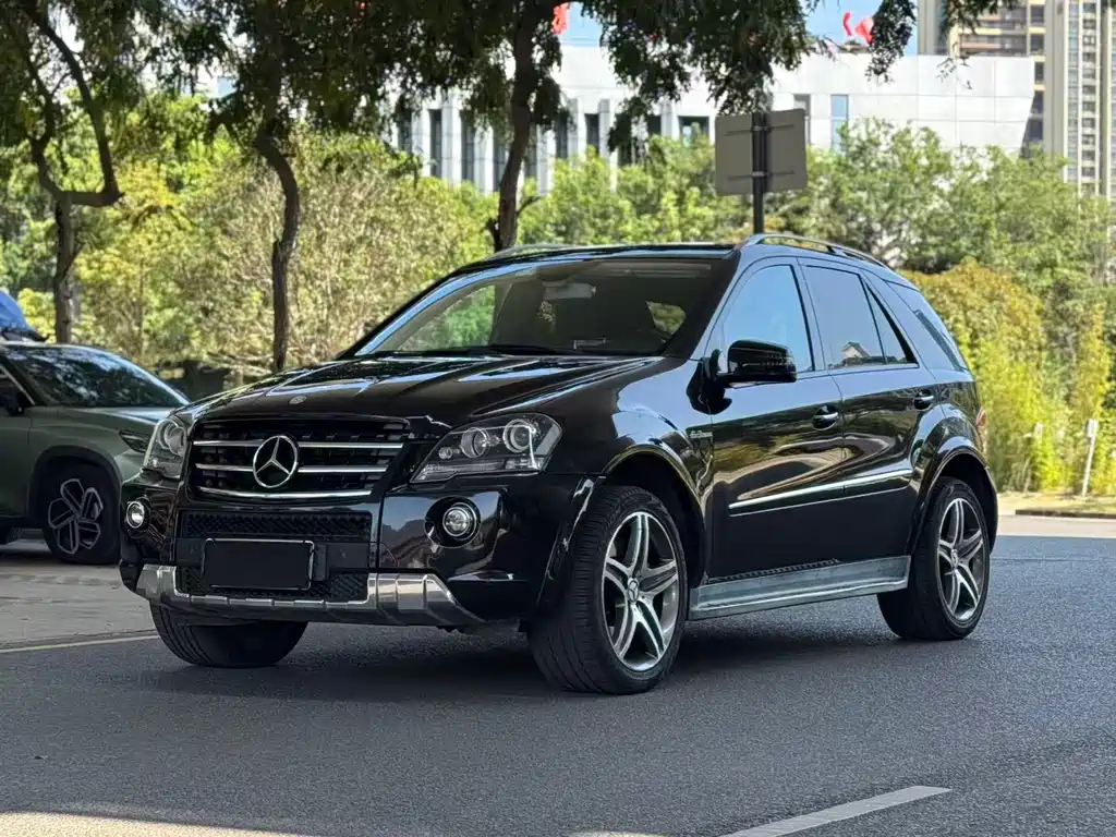 Mercedes-Benz M-Class AMG 2012 AMG ML 63 купить на сайте DeffCars