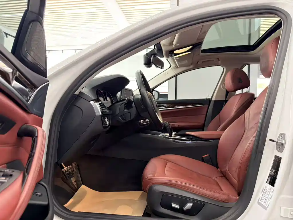 BMW 5 Series 2018 528Li Special Edition launched купить на сайте DeffCars