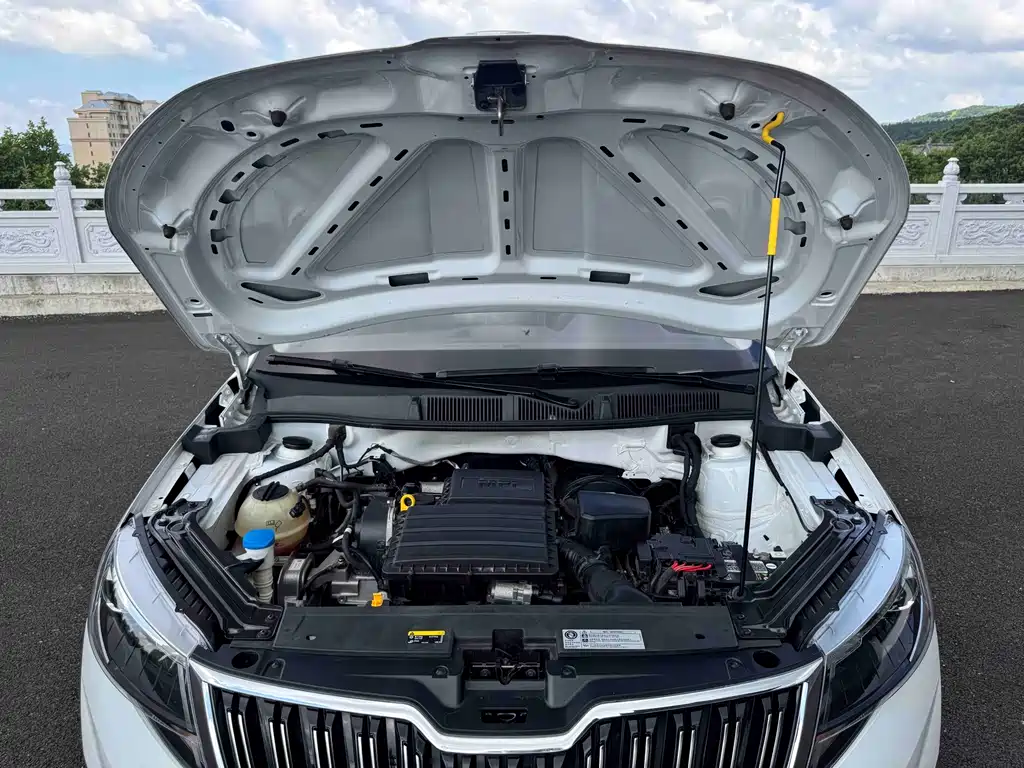 Komic 2023 facelift 1.5L automatic comfort version купить на сайте DeffCars