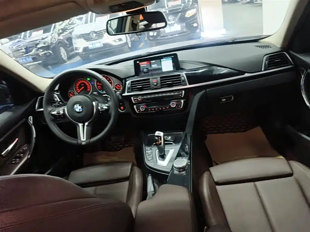 BMW 3 Series 2019 320Li Fashion Model купить на сайте DeffCars