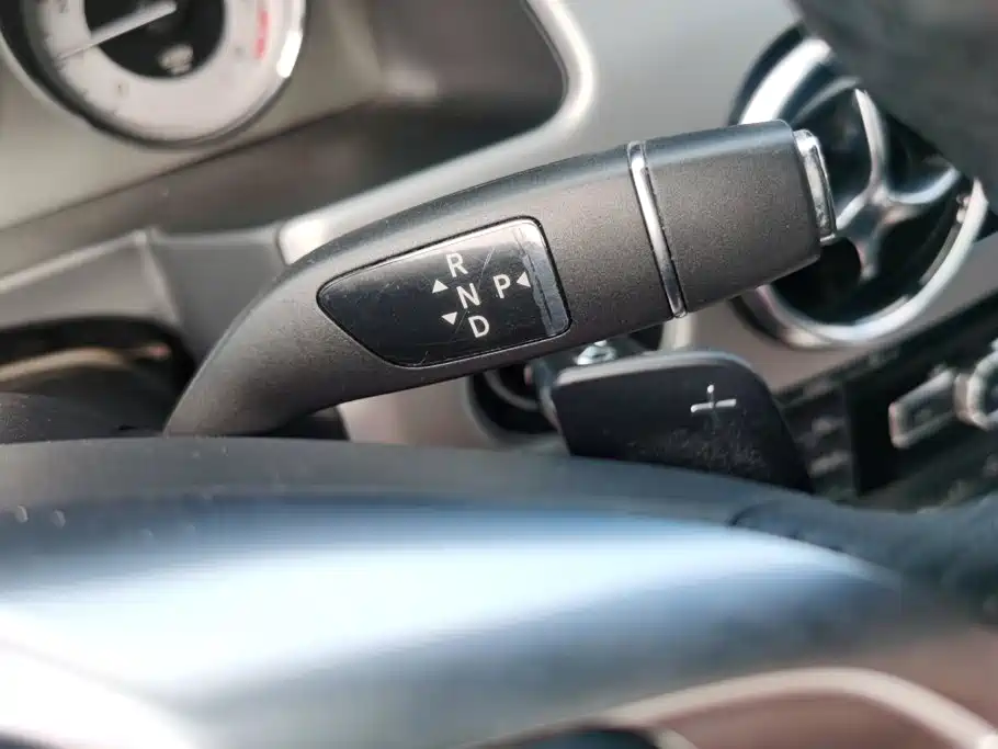 Mercedes GLK-Class 2015 GLK 260 4MATIC Dynamic Extreme Edition купить на сайте DeffCars