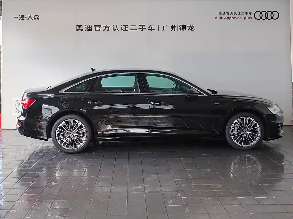Audi A6L New Energy 2020 55 TFSI e quattro купить на сайте DeffCars