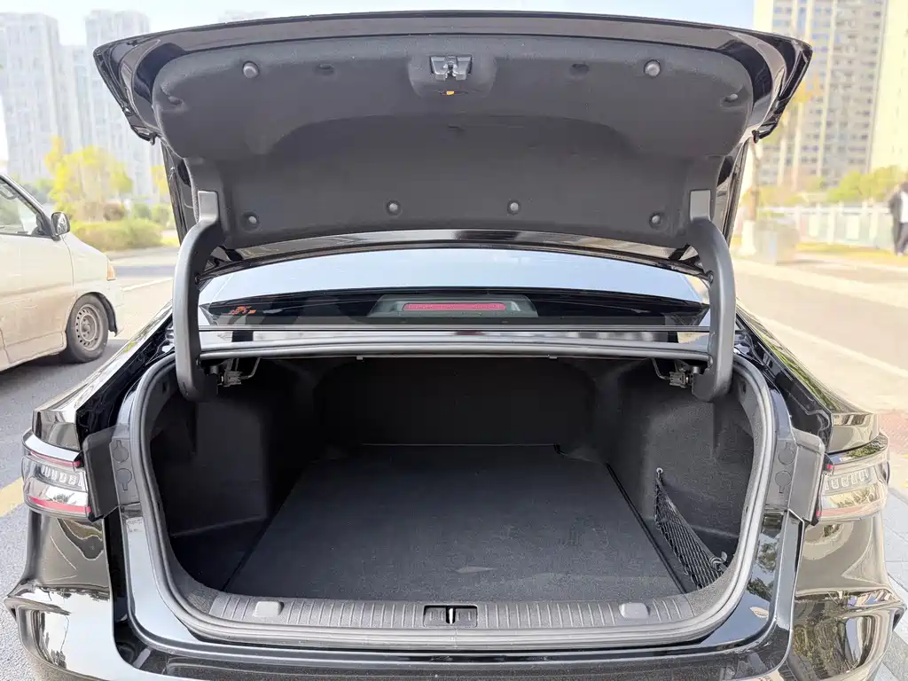 Arrizo 8 2025 model 2.0T DCT power купить на сайте DeffCars