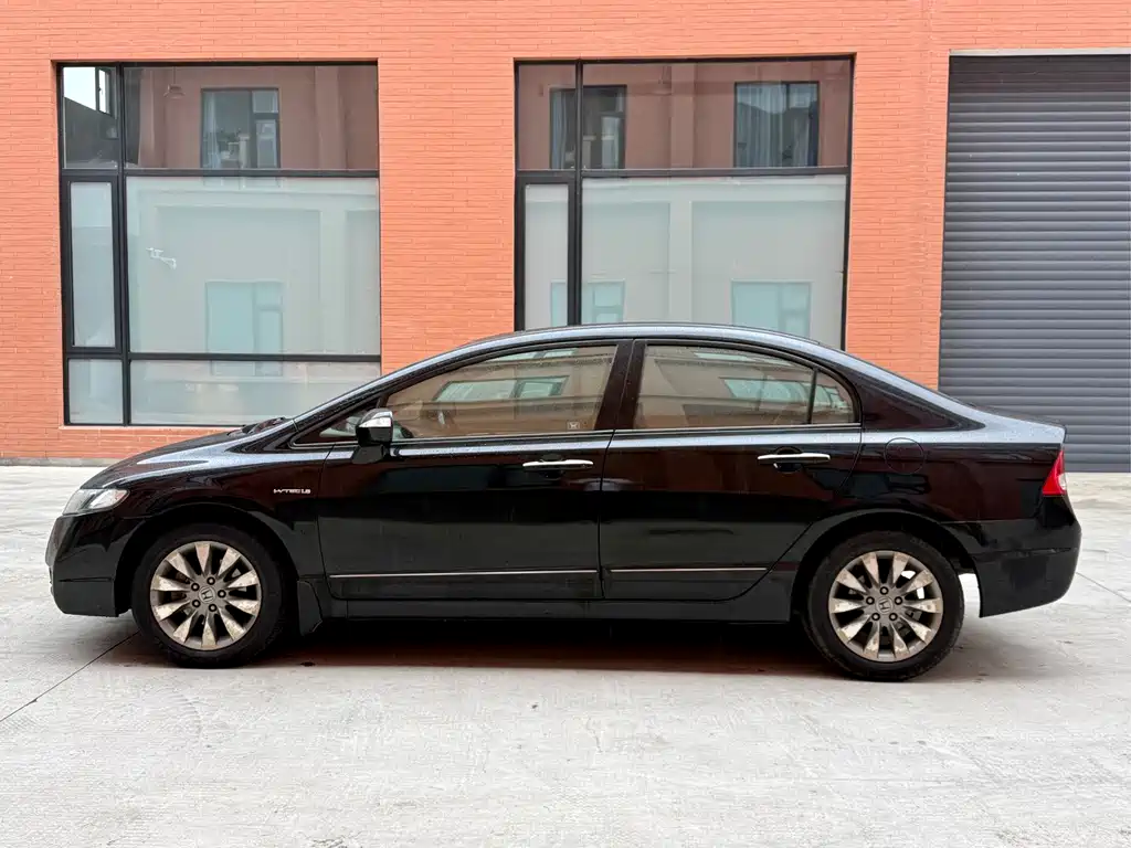 Civic 2009 1.8L Automatic Premium Edition купить на сайте DeffCars