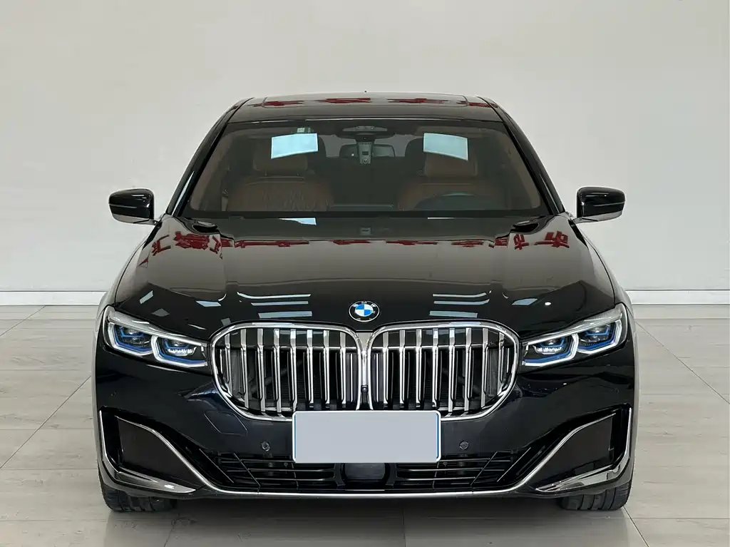 BMW 7 Series 2022 740Li xDrive Executive Luxury Package купить на сайте DeffCars